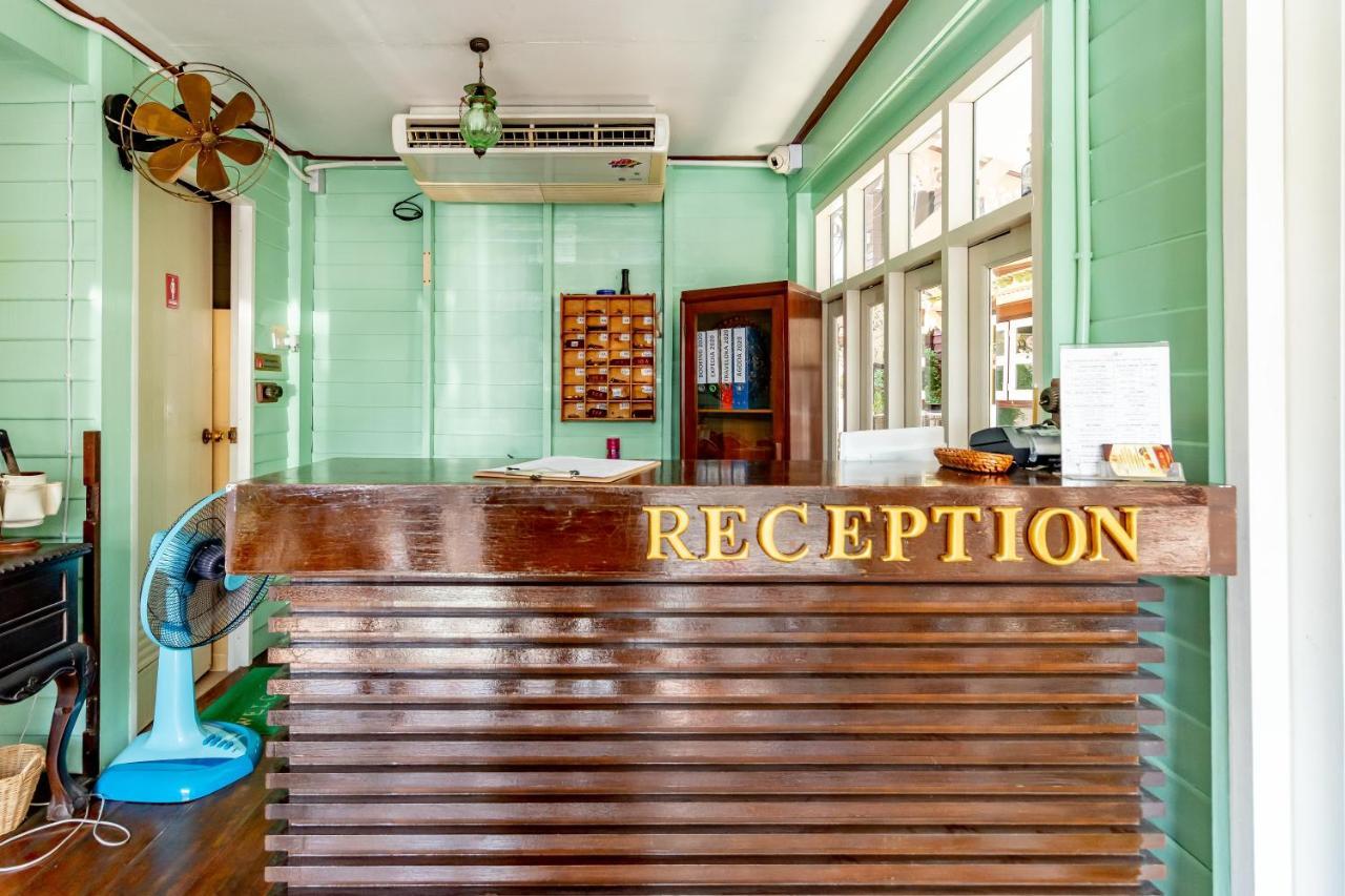 Resort Bangphlat Bangkok Kültér fotó