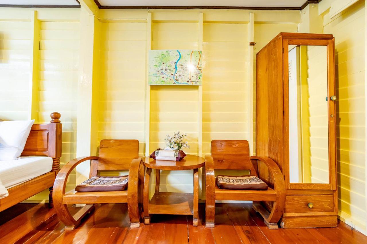 Resort Bangphlat Bangkok Kültér fotó