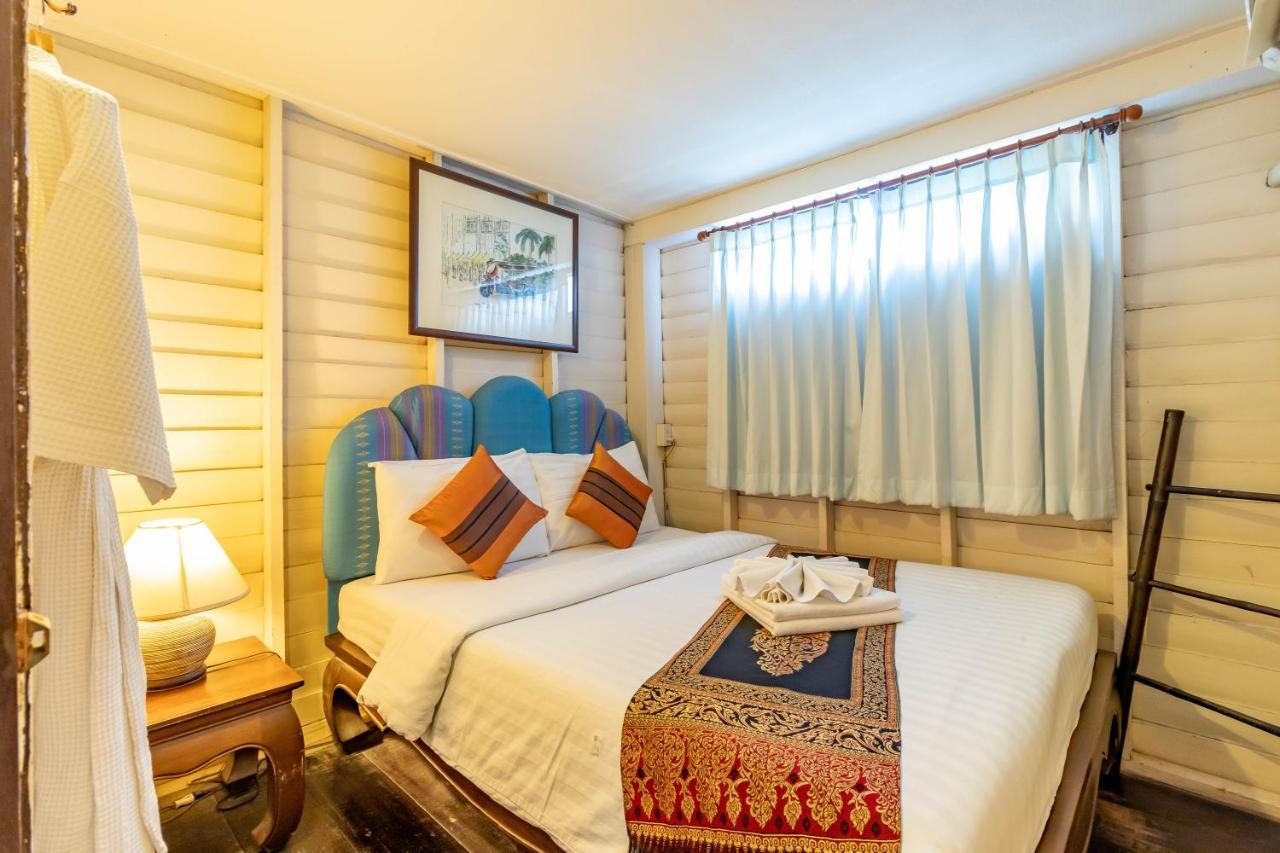 Resort Bangphlat Bangkok Kültér fotó